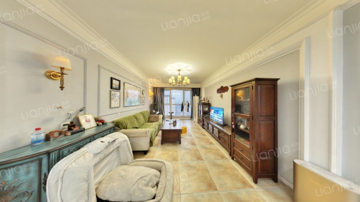 保利玫瑰湾二手房实景图