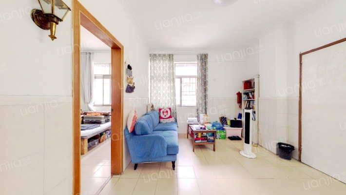 凤凰公司宿舍二手房实景图