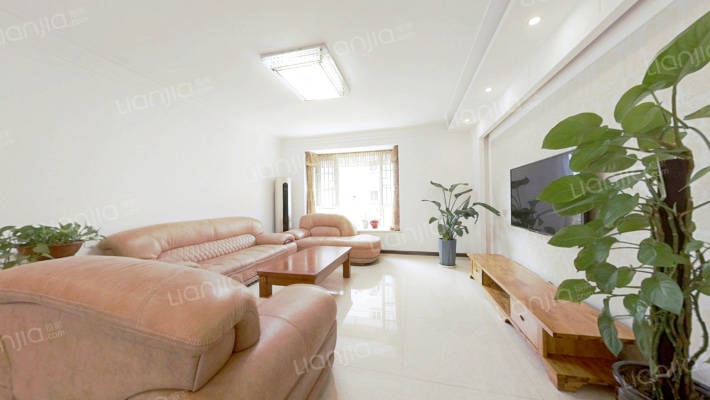 金雁湖紫荆苑二手房实景图