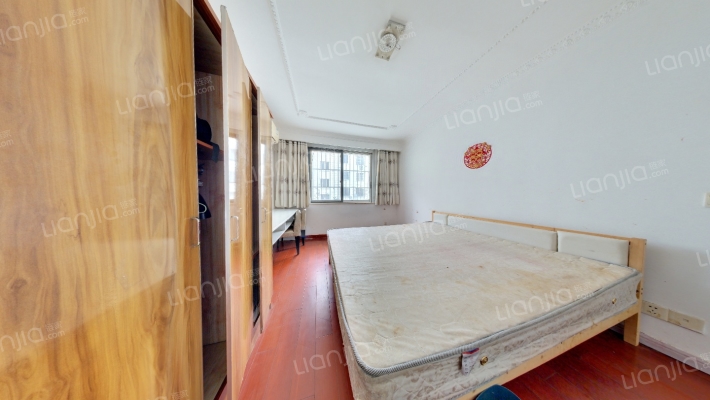 劳动路95号二手房实景图