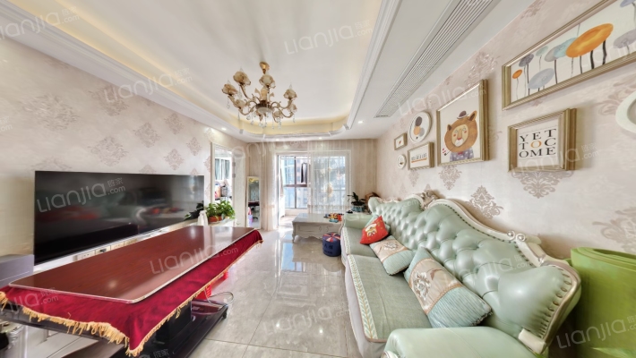 吉翔翡翠园二手房实景图