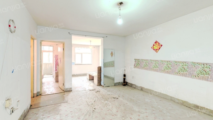 西山大学生公寓二手房实景图