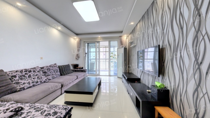 万国城MOMA二期二手房实景图