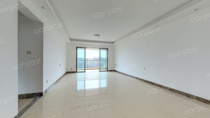 清新凯旋门二手房实景图