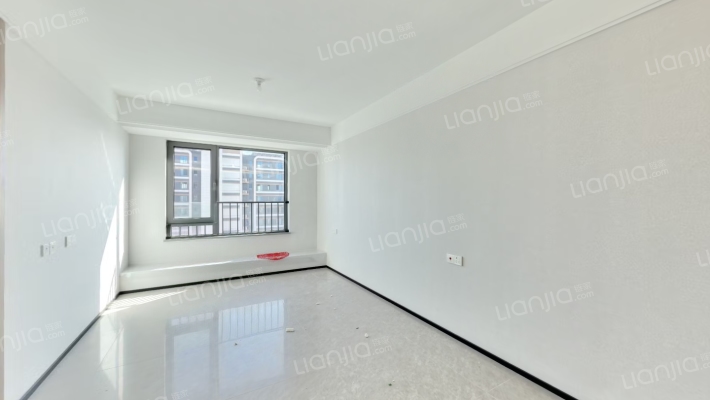 越秀·星樾二手房实景图