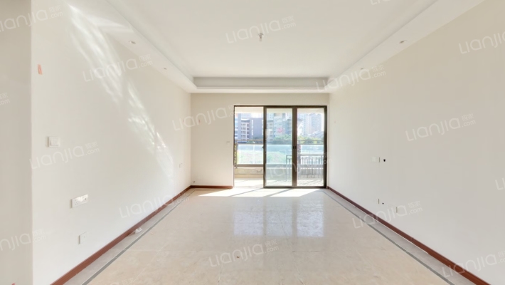 邕府朱槿园二手房实景图