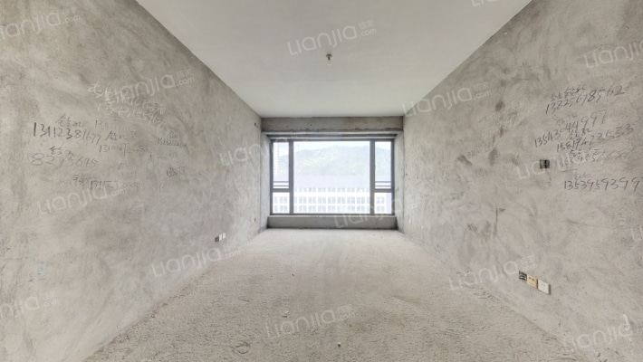 中天维港二手房实景图