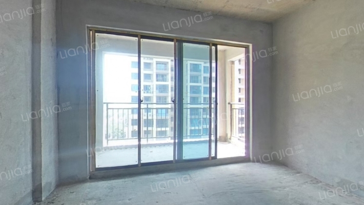 天伦百汇二手房实景图