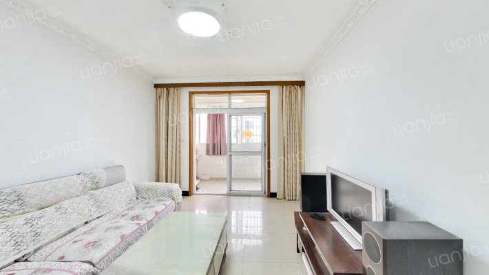 阳海景怡南区二手房实景图