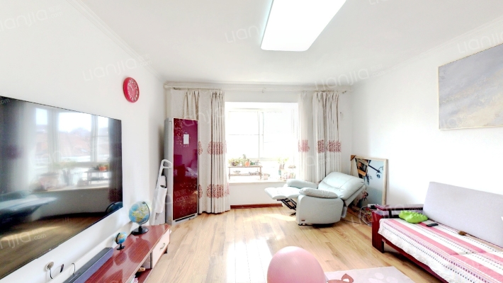 湖光山舍二手房实景图