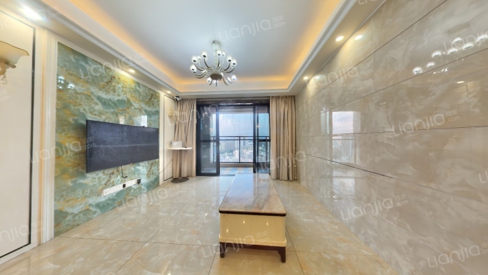 大族河山二手房实景图