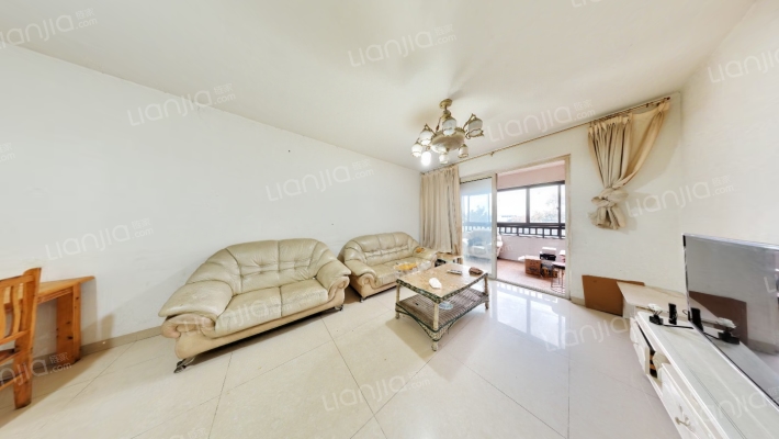 阳光地中海二手房实景图