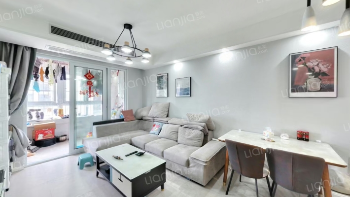 幸福金色湖畔二手房实景图