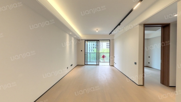 山河九里二手房实景图