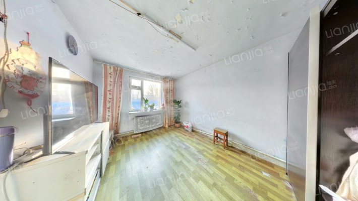 西新建二手房实景图