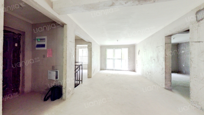 高盛兰苑二手房实景图