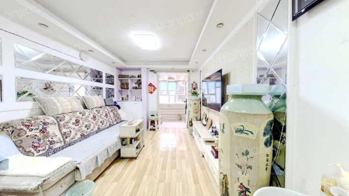 人访办楼二手房实景图