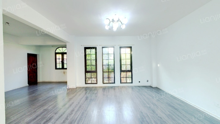 高迪墅二手房实景图