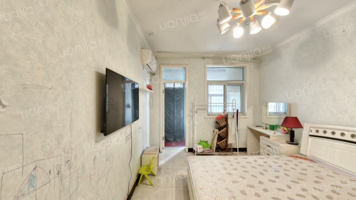 苹果园东北区二手房实景图