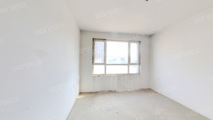 绿茵湖畔二手房实景图