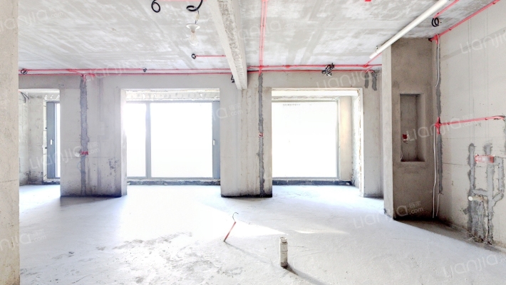 万科观贤别墅二手房实景图