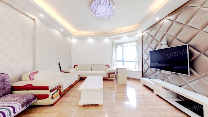 顶琇晶城二手房实景图