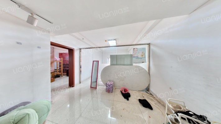 象湖2008二手房实景图