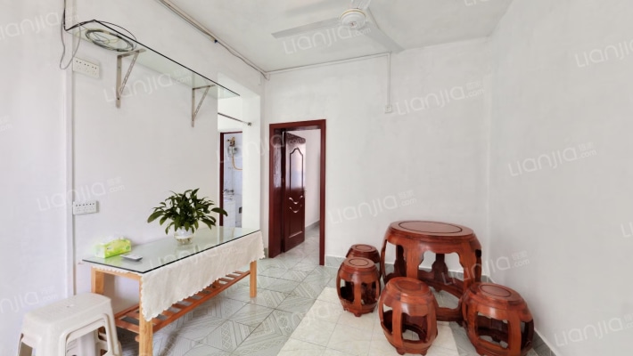 农行宿舍二手房实景图