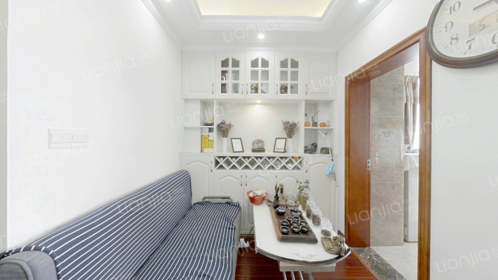 金色学府二手房实景图