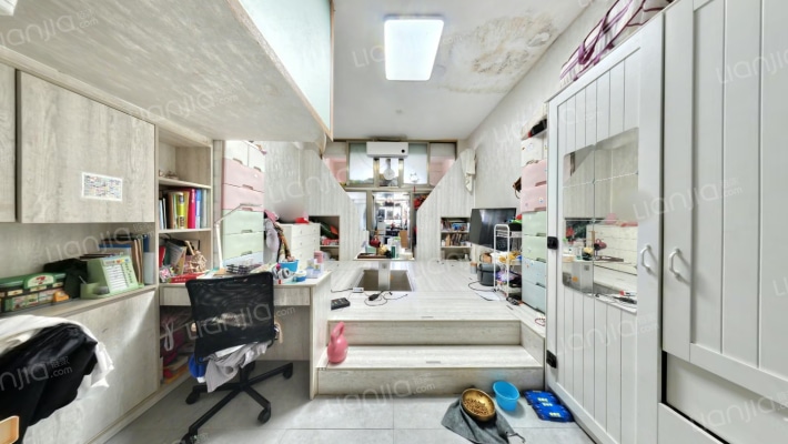 鹏盛村二手房实景图