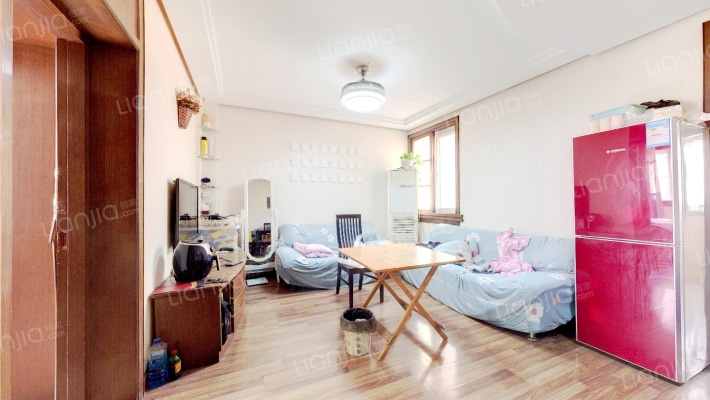 石塔湖小区二手房实景图