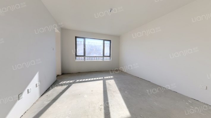 白金海岸二手房实景图