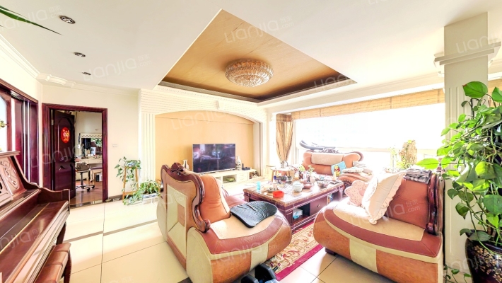 中央丽城二手房实景图