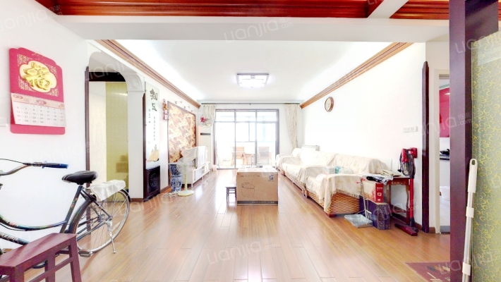 同济宝丰小区二手房实景图