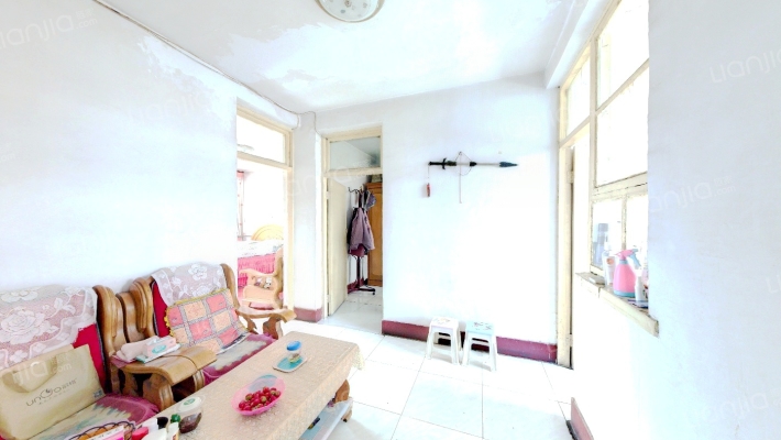 校南第一安全小区二手房实景图