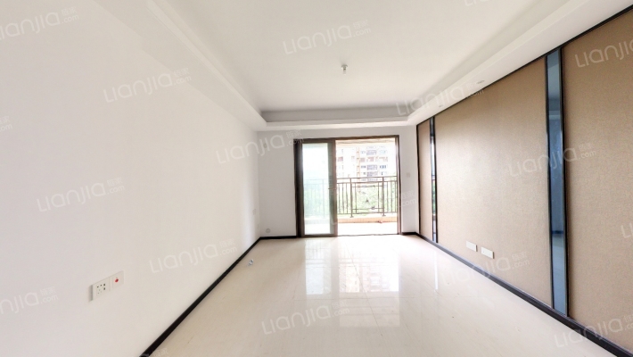 龙光玖誉湖林湖二手房实景图