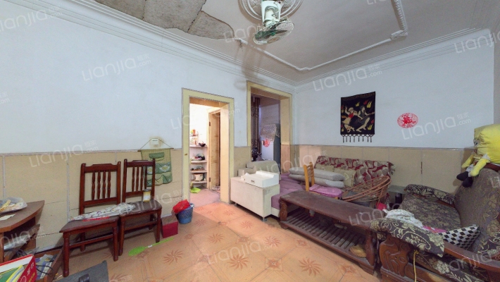 民航小区二手房实景图