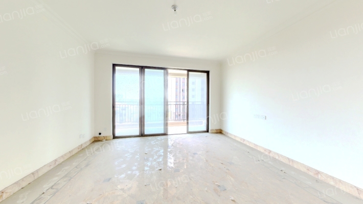 碧桂园翡翠湾二手房实景图