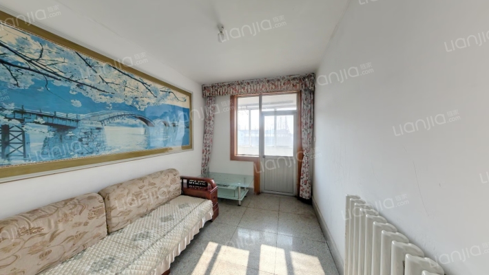 制药厂家属楼二手房实景图