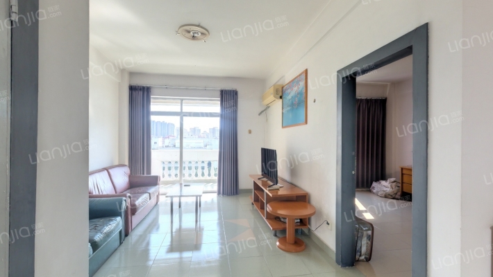 金丰花园明景居二手房实景图