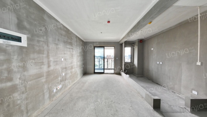 中建和樾雅居二手房实景图