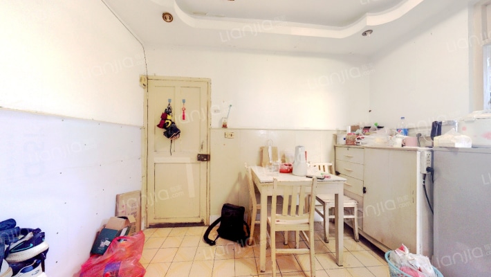 绣衣新村东区二手房实景图