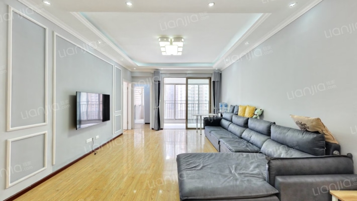 花果园T1区二手房实景图