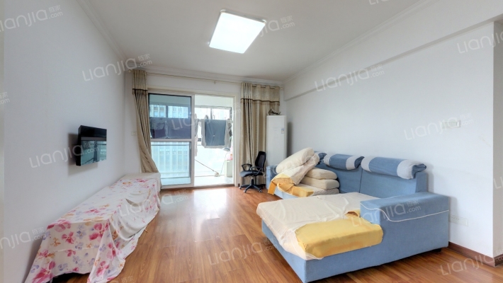 人信汇一期二手房实景图