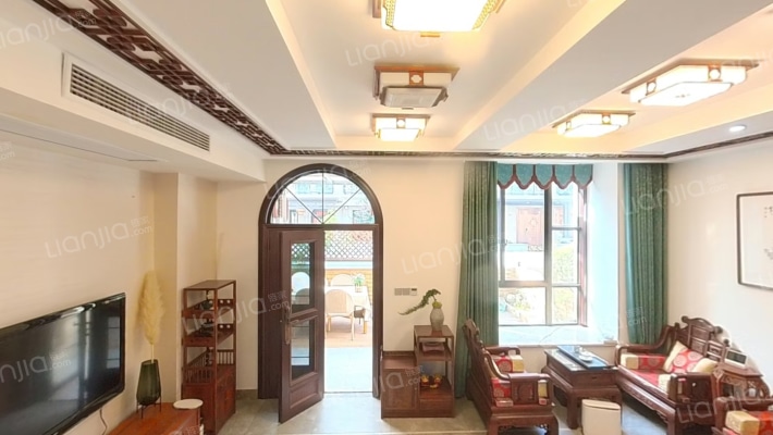 江畔美林湾二手房实景图