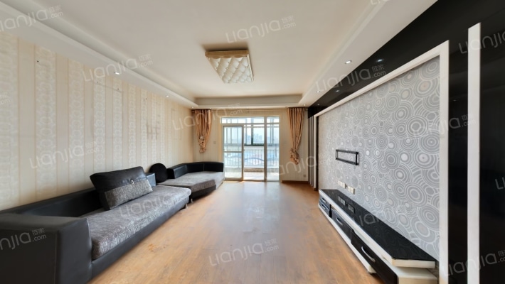 荷景苑二手房实景图