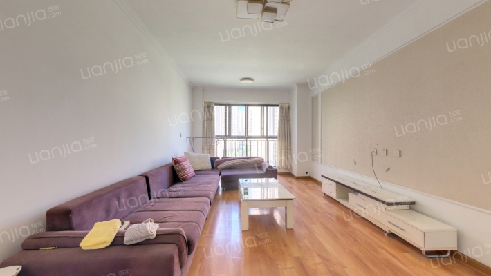 蓝湖城邦二手房实景图