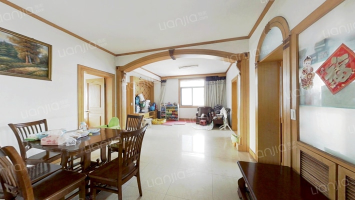 君巫路七十一弄14号二手房实景图