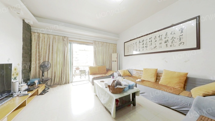 美地芳邻二手房实景图