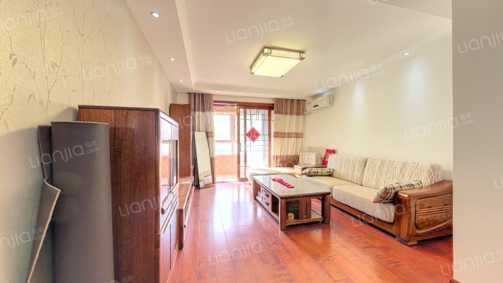 金域华庭二手房实景图